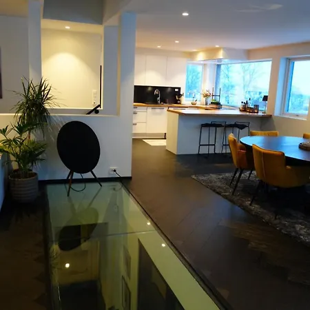 Premium With Stunning Views! *